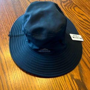 Adidas Aeroready bucket hat.